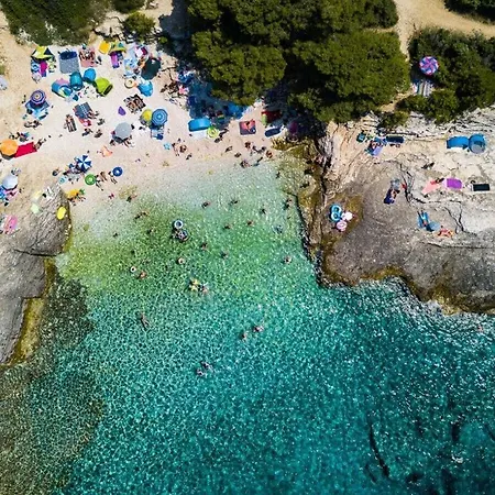 Palera 1500m Beach